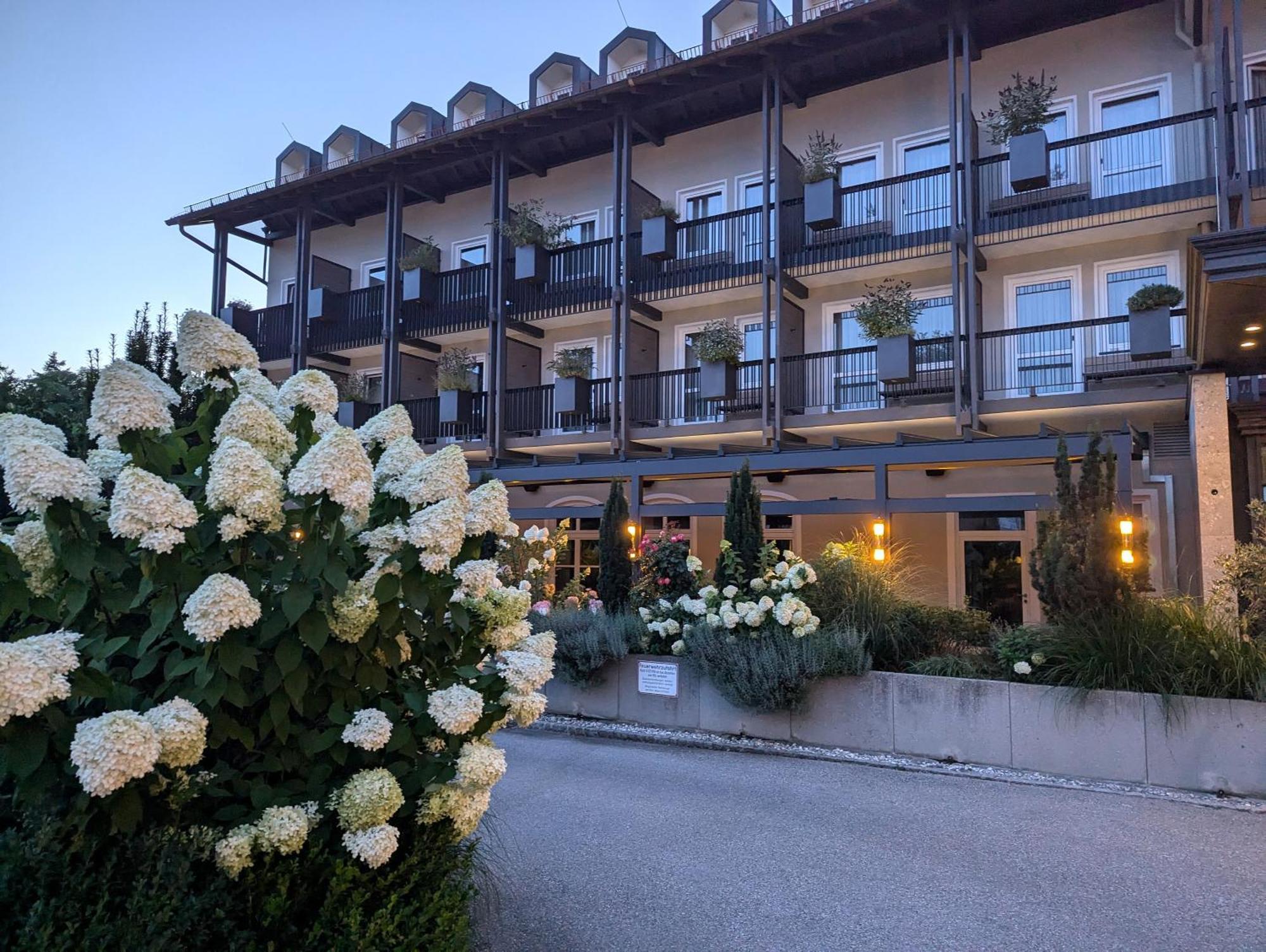 Bauer Hotel Und Restaurant Φελντκίρχεν Εξωτερικό φωτογραφία